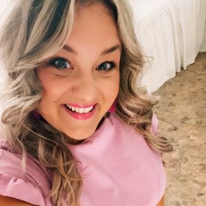 Meet your Posher, Krystal